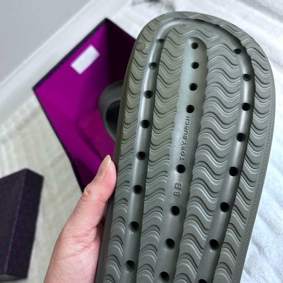 Tory Burch #8 - Picture 8 of 14